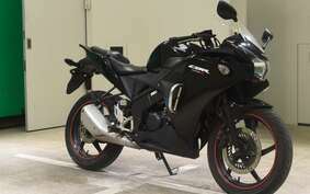 HONDA CBR125R JC50