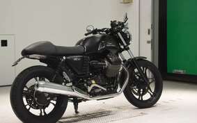 MOTO GUZZI V7 STONE 2 2015