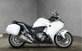 HONDA VFR1200F DCT 2010 SC63