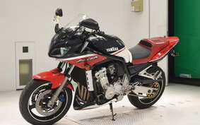 YAMAHA FZS1000 FAZER 2004