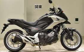 HONDA NC750X 2019 RC90