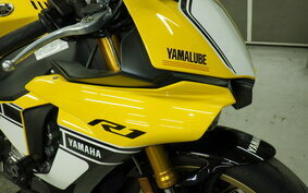 YAMAHA YZF-R1 2016 RN39