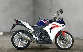 HONDA CBR250R MC41