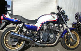 HONDA CB750 2012 RC42