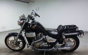 HONDA SHADOW 750 1986 RC25