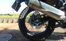 ROYAL ENFIELD HIMALAYAN 2019