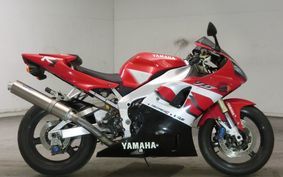 YAMAHA YZF-R1 2000 RN04