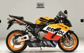 HONDA CBR1000RR 2004