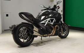 DUCATI DIAVEL Carbon 2016 G105J