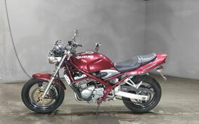 SUZUKI BANDIT 250 GJ77A