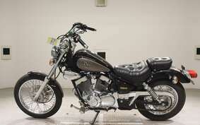 YAMAHA VIRAGO 250 3DM