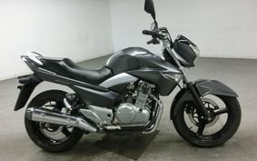 SUZUKI GSR250 GJ55D