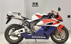 HONDA CBR1000RR 2004 SC57