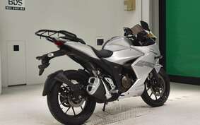 SUZUKI GIXXER 250 SF ED22B