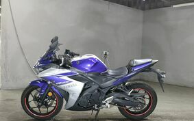 YAMAHA YZF-R25 RG10J