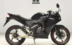 HONDA CBR125R JC50