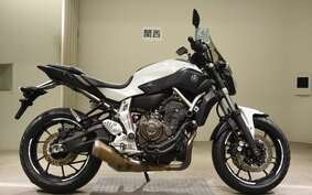 YAMAHA MT-07 2015 RM07J