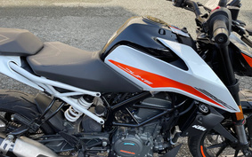 KTM 390 DUKE 2021 JPJ40