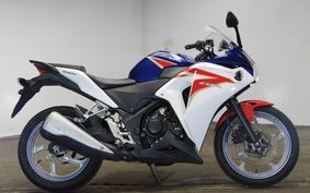 HONDA CBR250R MC41