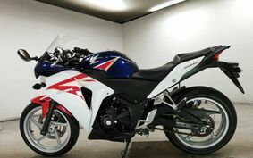 HONDA CBR250R MC41