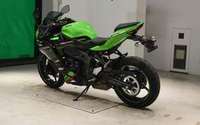 KAWASAKI ZX-25R ZX250E