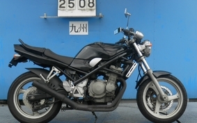 SUZUKI BANDIT 250 GJ74A