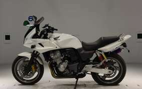 HONDA CB400 SUPER BOLDOR VTEC 2010 NC42