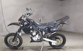 KAWASAKI D-TRACKER LX250E