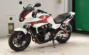 HONDA CB1300SB SUPER BOLDOR A 2013 SC54