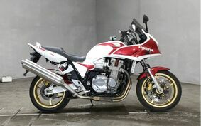 HONDA CB1300SB SUPER BOLDOR 2006 SC54