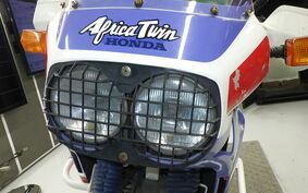 HONDA AFRICA TWIN 650 1988 RD03