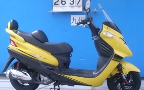 SYM RV125 EFi LA12