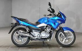 SUZUKI GSR250S GJ55D