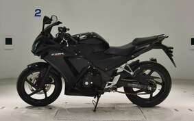 HONDA CBR250R GEN 3 MC41