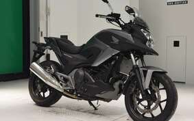 HONDA NC750X D Limited 2015 RC72