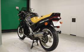 HONDA VFR750F 1986 RC24