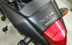 HONDA VTR 250 Gen. 2 MC33