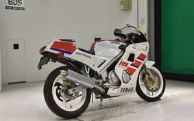 YAMAHA FZR250 2KR