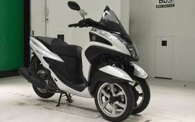 YAMAHA TRICITY 125 SE82J