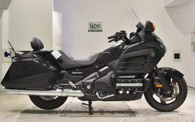 HONDA GL 1800 GOLD WING F6B 2013 SC68