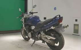 SUZUKI BANDIT 1200 2000 GV77A