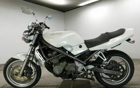 SUZUKI BANDIT 250 GJ74A