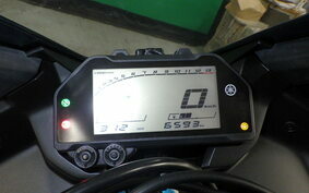 YAMAHA YZF-R3 2021 RH13J