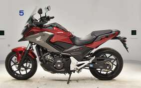 HONDA NC750X D Limited RC90