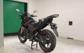 HONDA HORNET2.0