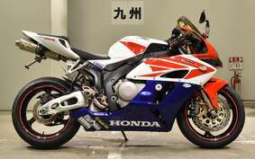 HONDA CBR1000RR 2005 SC57