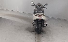 YAMAHA MAJESTY 125 SE27