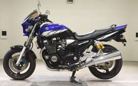 YAMAHA XJR1300 2004 RP03J