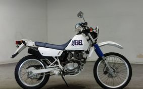 SUZUKI DJEBEL 200 (DR200SE) SH42A