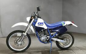 SUZUKI DR250 S SJ44A